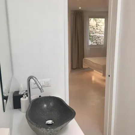 The House In Mykonos